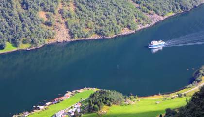 Norveški fjordovi i Oslo, 12 dana - autobusom i brodovima (M)